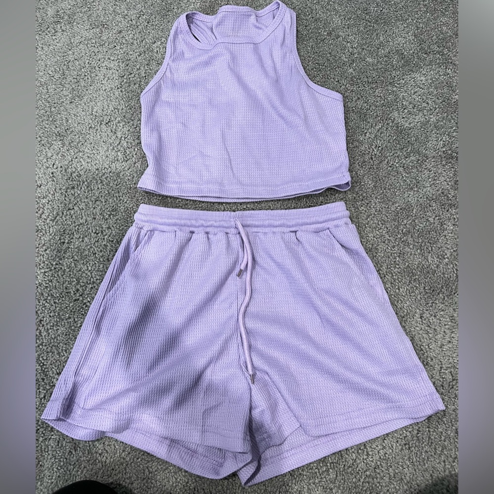 Two piece short set